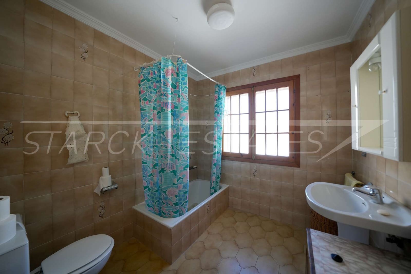 6 slaapkamer Villa te koop in Orba - € 690.000 (Ref: 8951722)