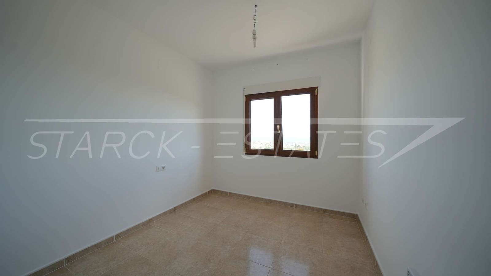 3 Zimmer Haus zu verkaufen in Rafol de Almunia mit Pool - 215.000 € (Ref: 8987840)