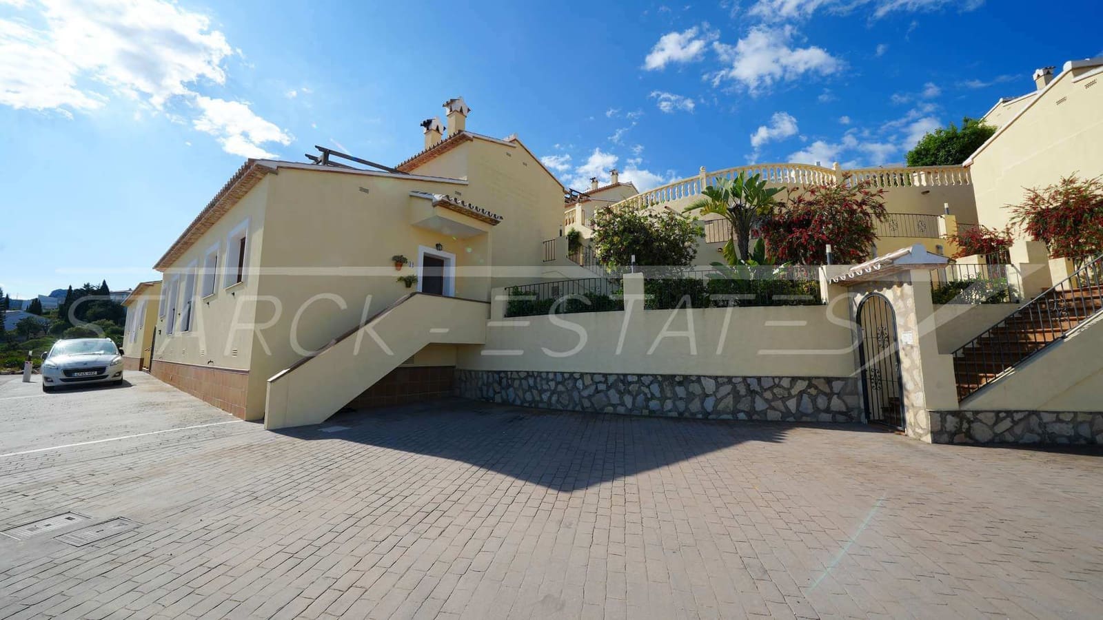 3 Zimmer Haus zu verkaufen in Rafol de Almunia mit Pool - 215.000 € (Ref: 8987840)