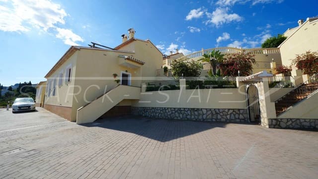 3 Zimmer Haus zu verkaufen in Ráfol de Almunia mit Pool - 215.000 € (Ref: 8987840)