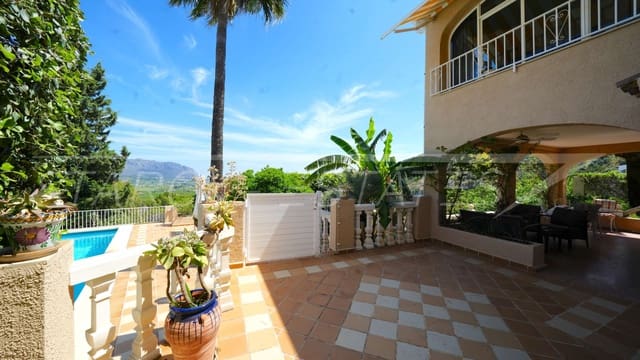 4 sovrum Villa till salu i Benidoleig med pool - 459 000 € (Ref: 9002752)