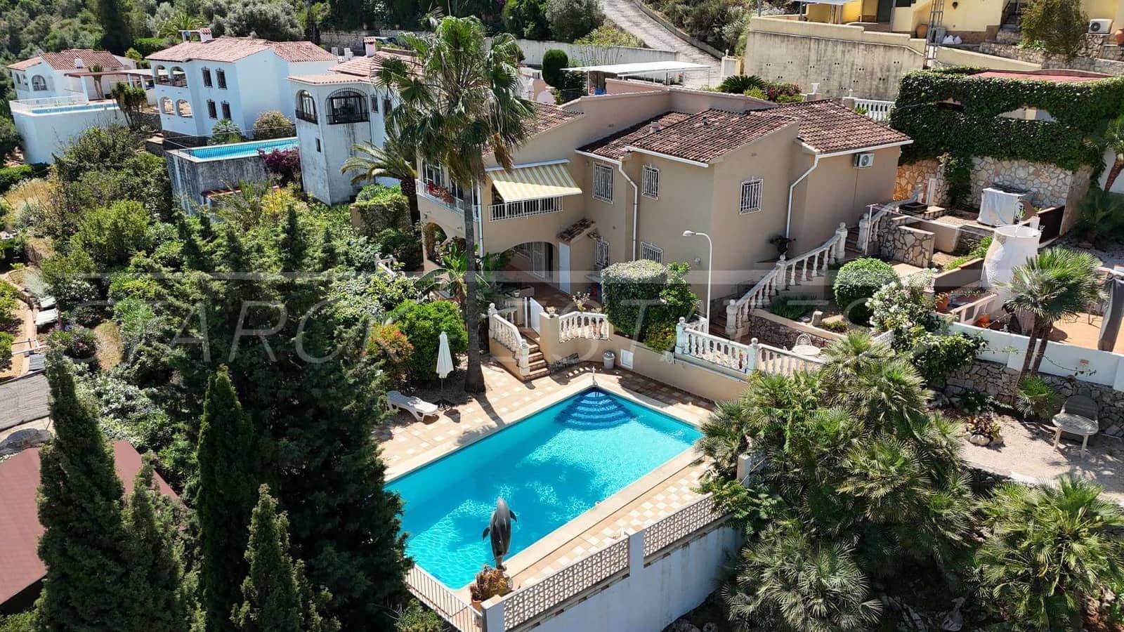 4 soverom Villa til salgs i Benidoleig med svømmebasseng - € 459 000 (Ref: 9002752)