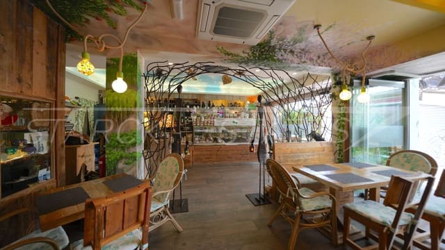 Restaurant/Bar for sale in Centro Urbano, Dénia - € 299,000 (Ref: 9041628)