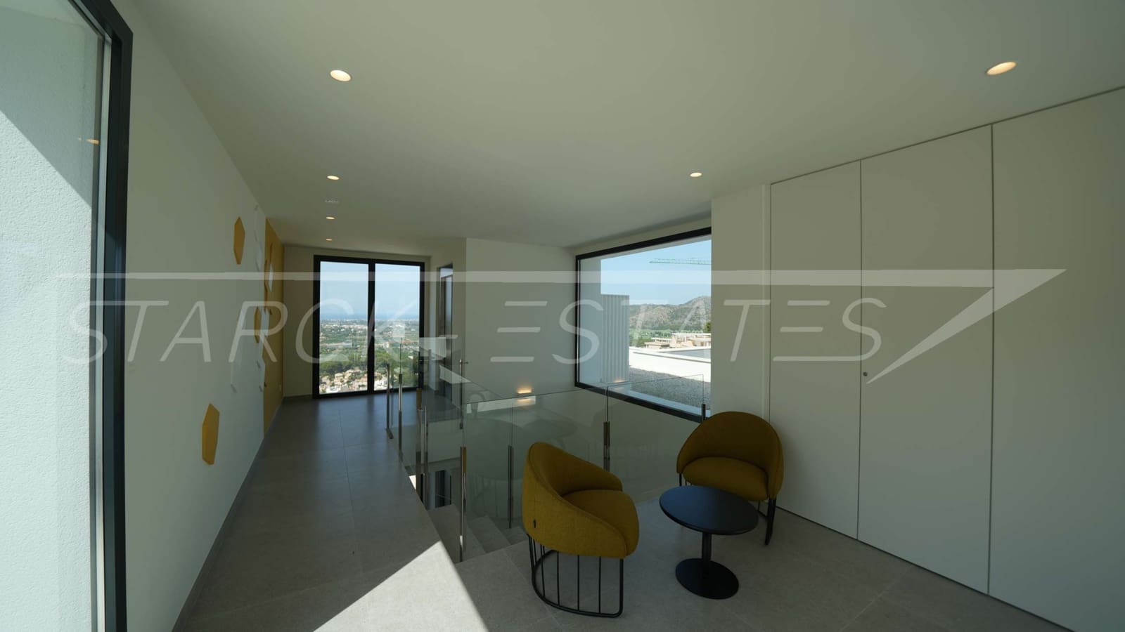 Penthouse for sale in La Sella with pool - € 660,000 (Ref: 9075683)
