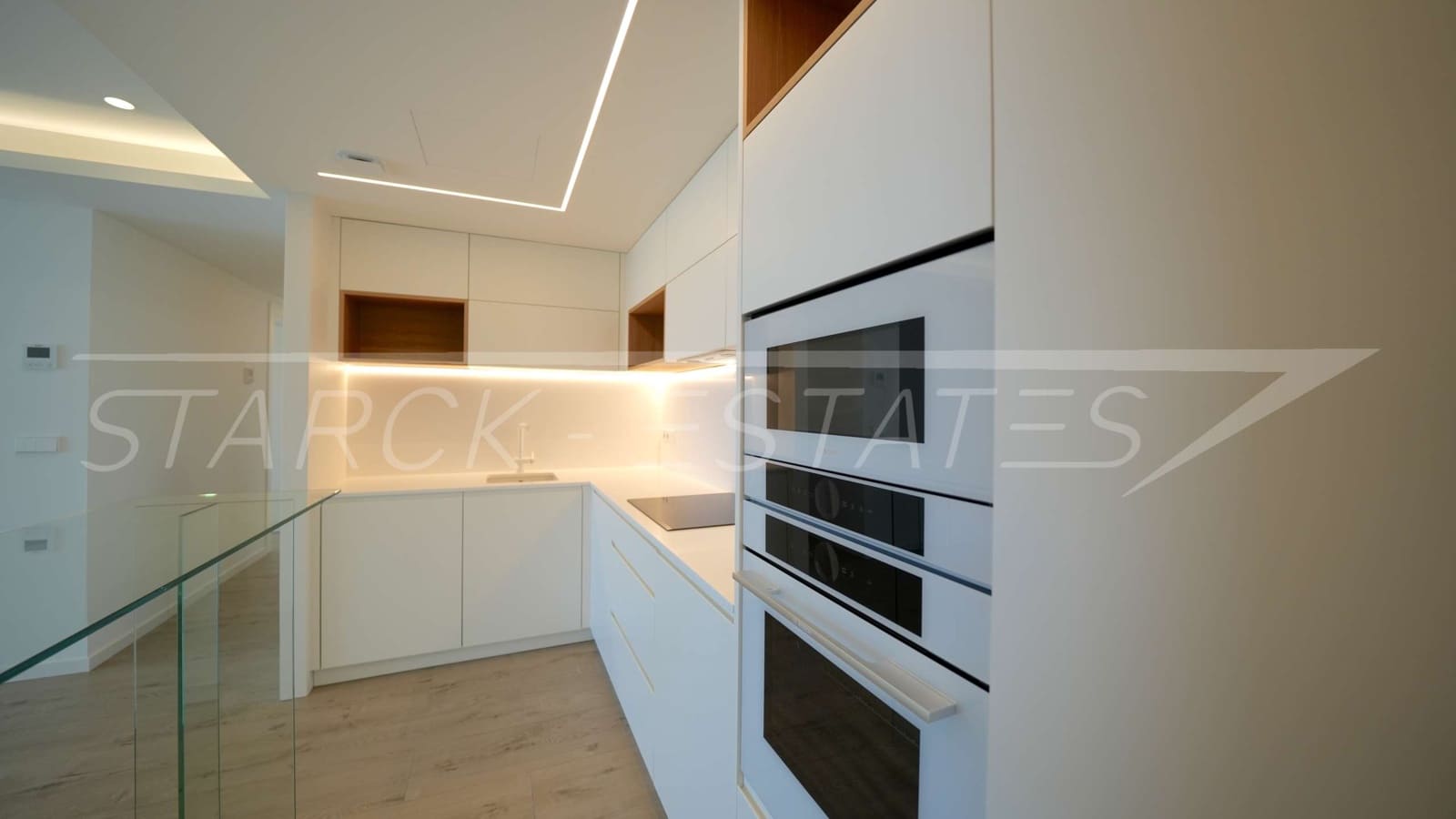 Penthouse for sale in La Sella with pool - € 660,000 (Ref: 9075683)