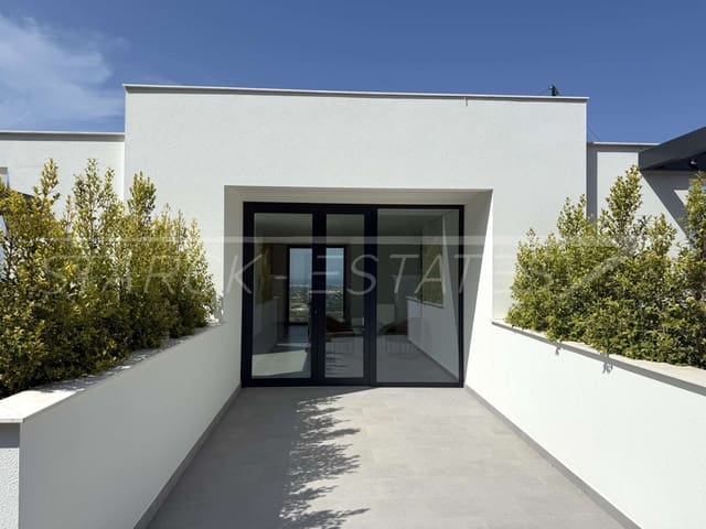 Penthouse te koop in La Sella met zwembad - € 660.000 (Ref: 9075683)