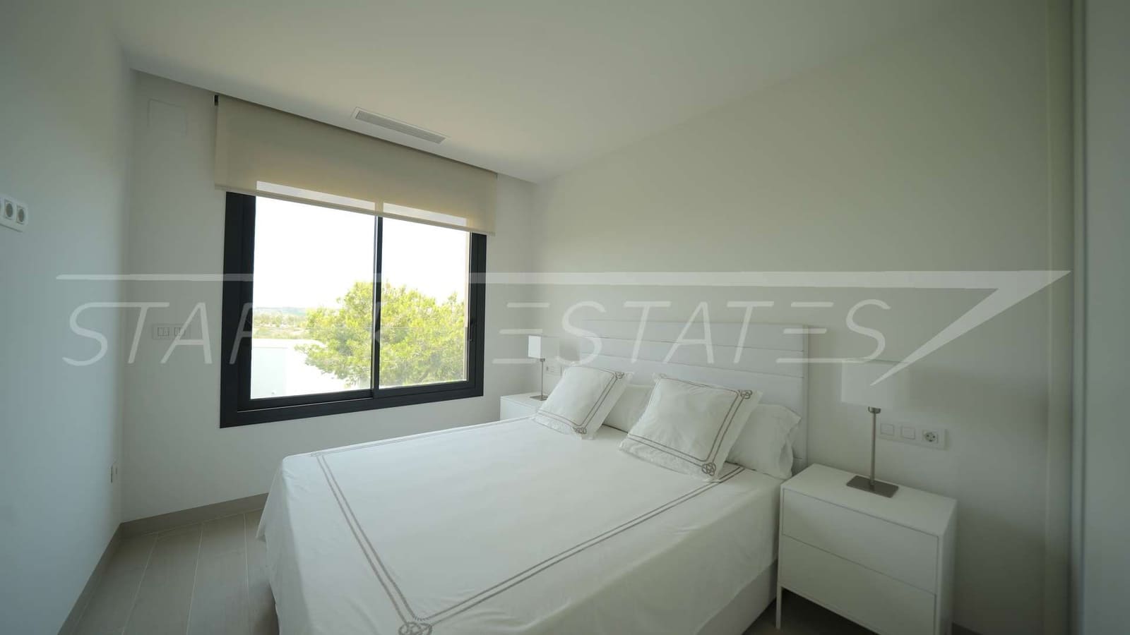 3 bedroom Apartment for sale in Las Colinas Golf with pool - € 434,000 (Ref: 9114850)