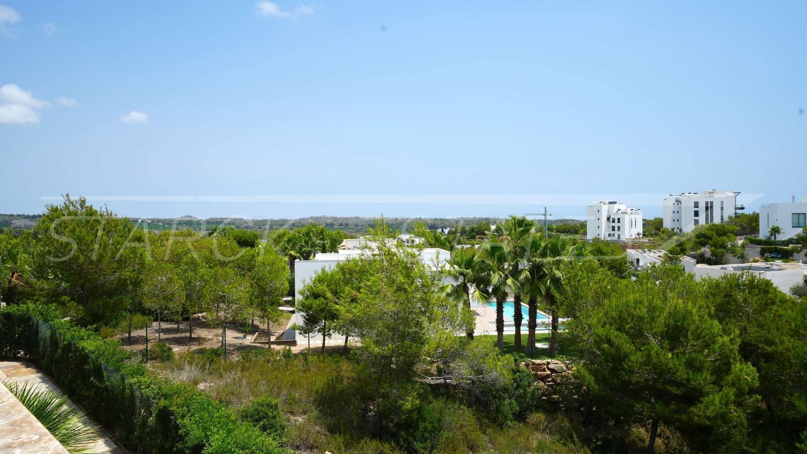 3 bedroom Apartment for sale in Las Colinas Golf with pool - € 434,000 (Ref: 9114850)