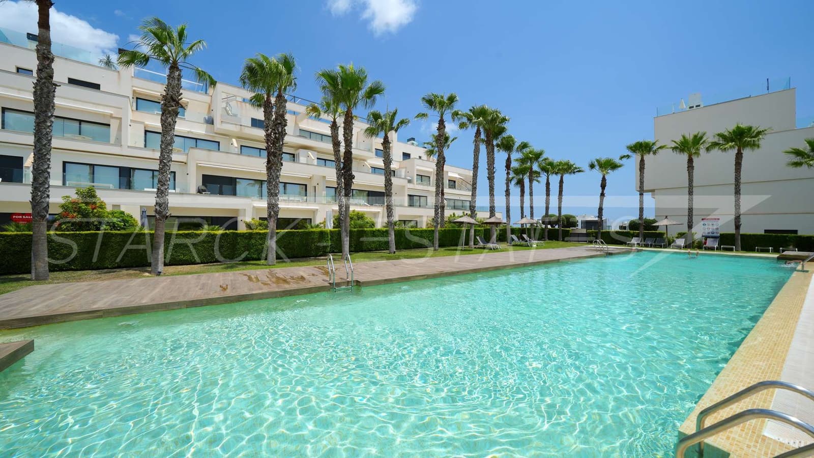 3 bedroom Apartment for sale in Las Colinas Golf with pool - € 434,000 (Ref: 9114850)