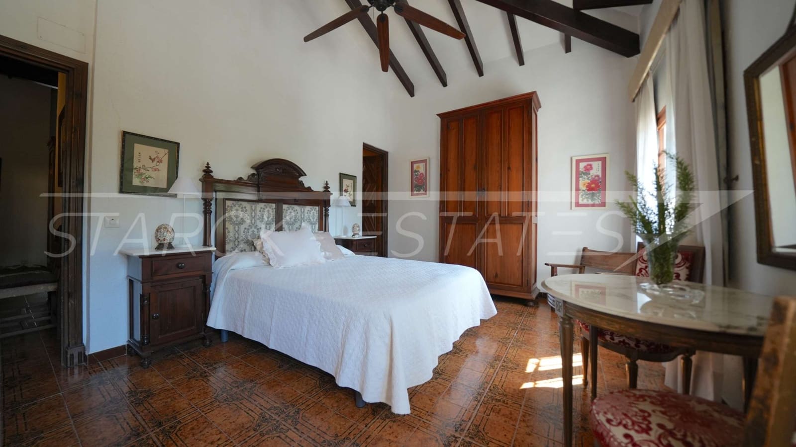 5 soveværelse Finca/Landehus til salg i Pedreguer med swimmingpool - € 740.000 (Ref: 9118503)