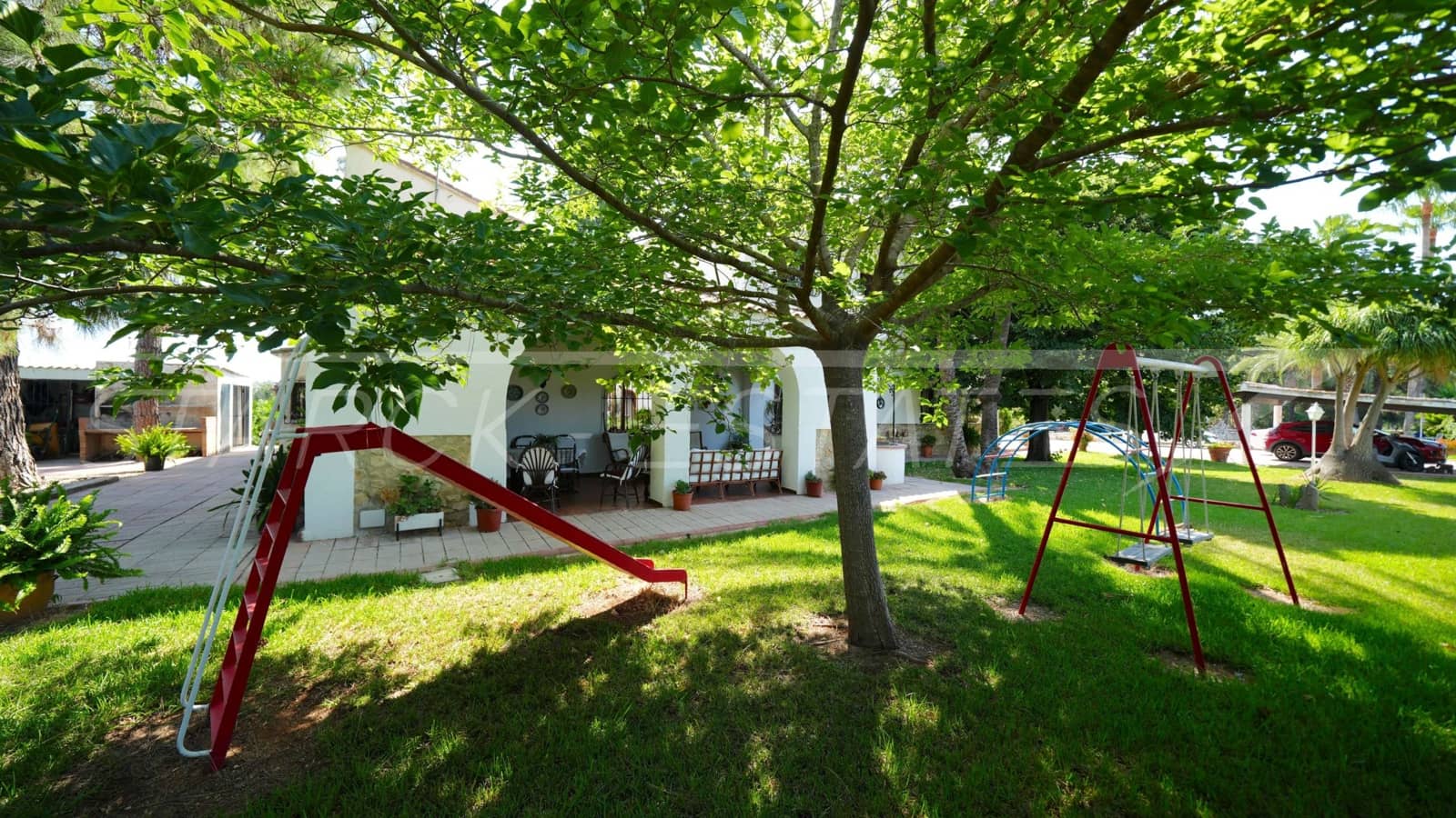 5 soveværelse Finca/Landehus til salg i Pedreguer med swimmingpool - € 740.000 (Ref: 9118503)