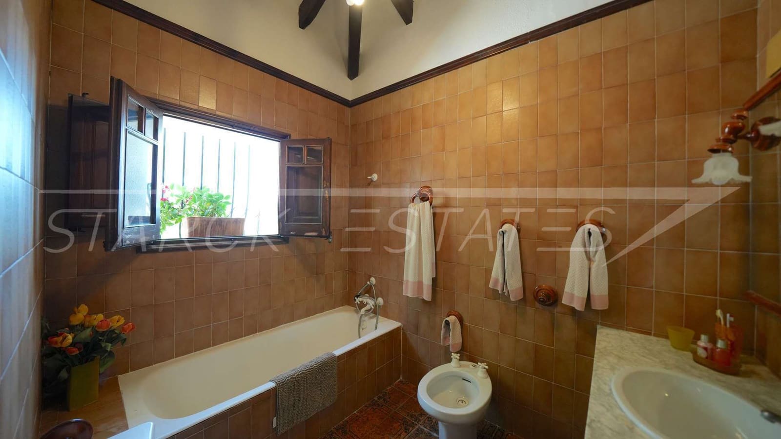 5 sovrum Finca/Hus på landet till salu i Pedreguer med pool - 740 000 € (Ref: 9118503)