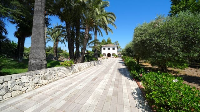 5 slaapkamer Finca/Landhuis te koop in Pedreguer met zwembad - € 740.000 (Ref: 9118503)