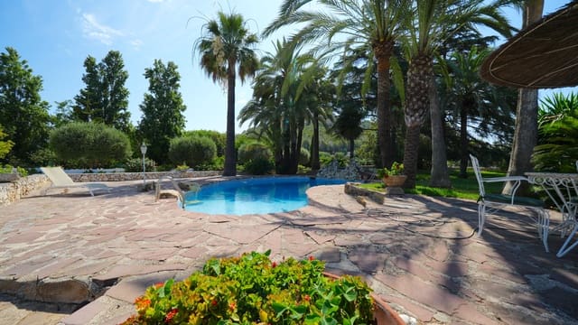 5 slaapkamer Finca/Landhuis te koop in Pedreguer met zwembad - € 740.000 (Ref: 9118503)