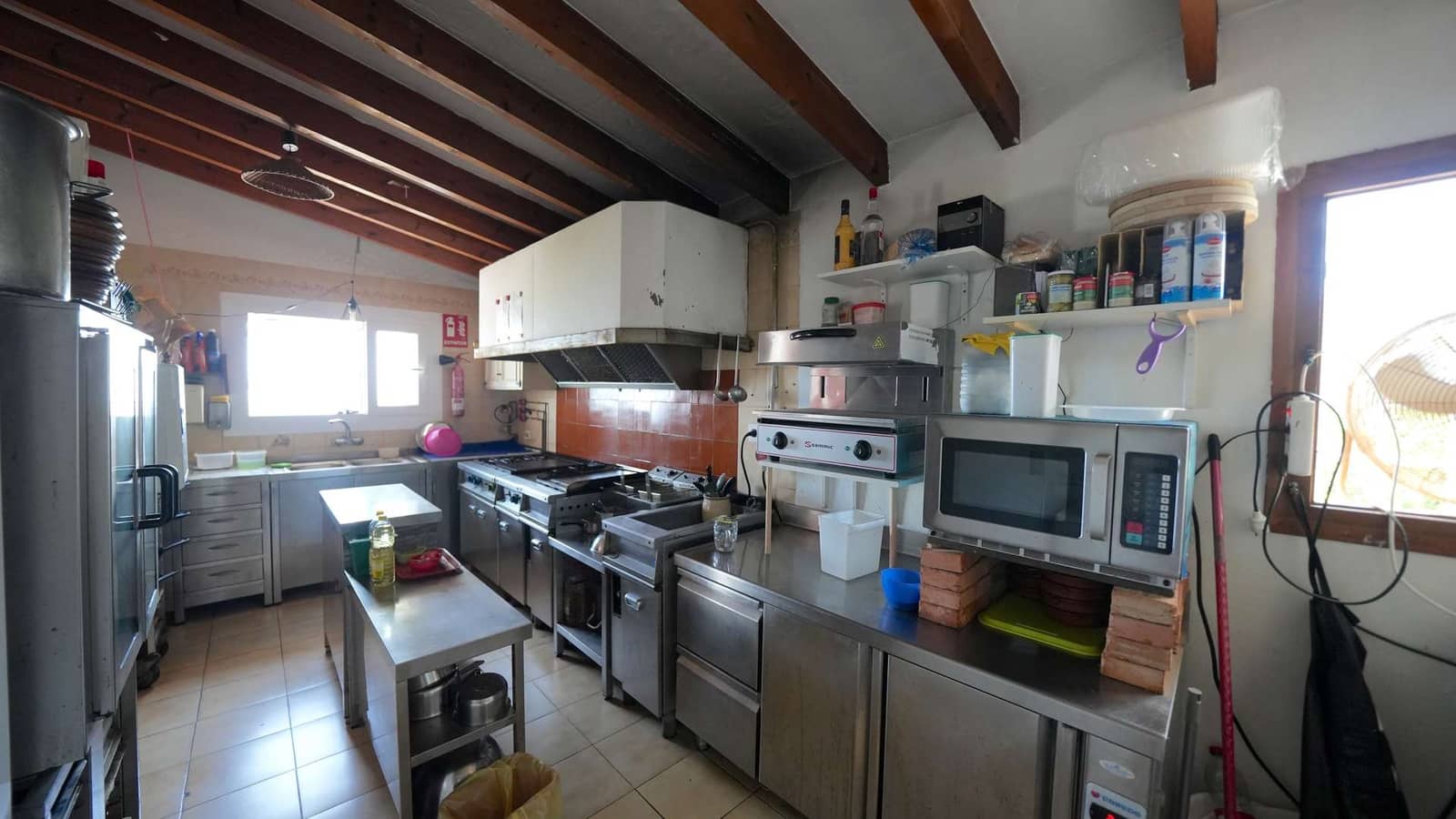 Restaurant/Bar for sale in Monte Pego - € 370,000 (Ref: 9153250)