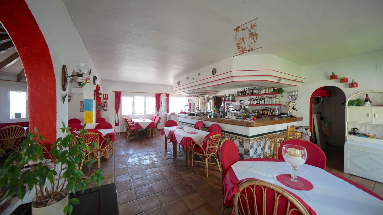 Restaurant/Bar for sale in Monte Pego - € 370,000 (Ref: 9153250)