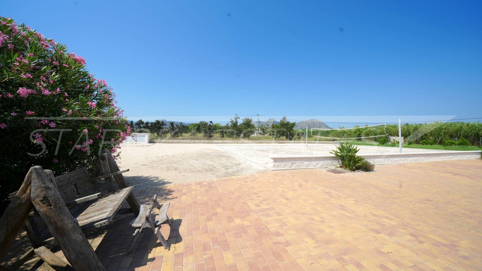 6 soveværelse Finca/Landehus til salg i Sanet i Negrals med swimmingpool - € 1.500.000 (Ref: 9161602)