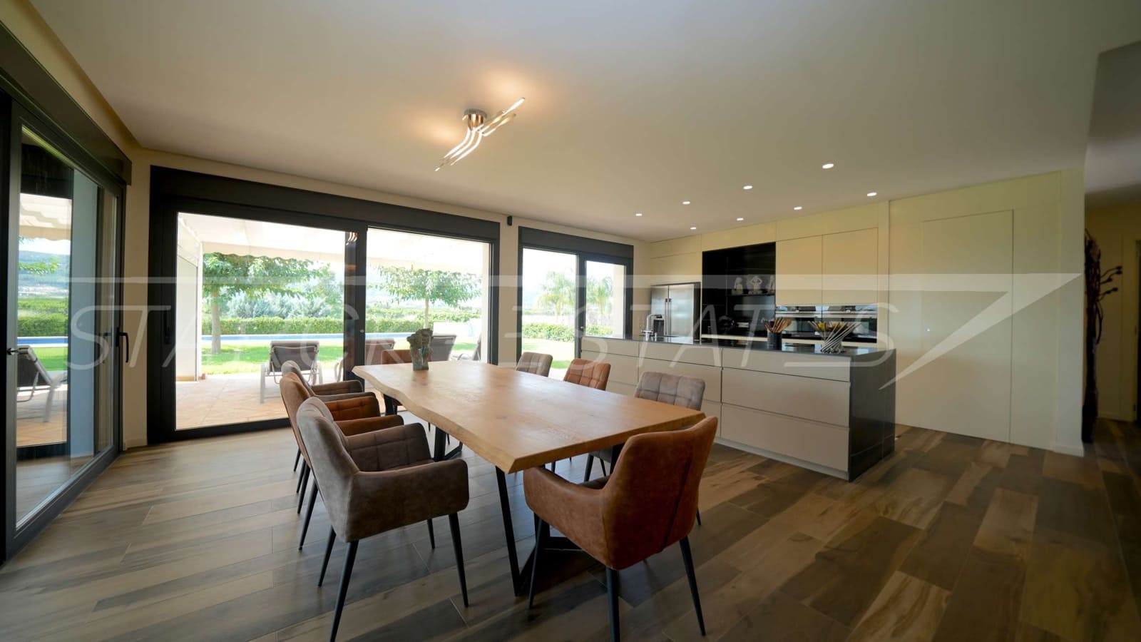 6 soveværelse Finca/Landehus til salg i Sanet i Negrals med swimmingpool - € 1.500.000 (Ref: 9161602)