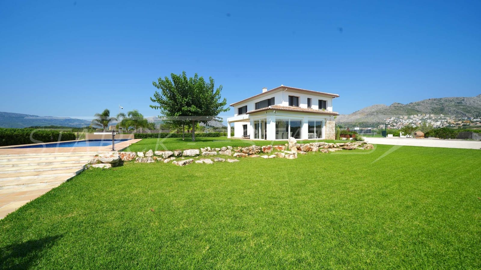 6 soveværelse Finca/Landehus til salg i Sanet i Negrals med swimmingpool - € 1.500.000 (Ref: 9161602)