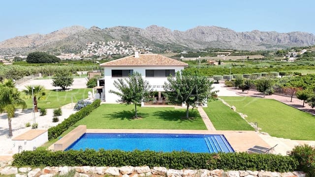 6 bedroom Finca/Country House for sale in Sanet i Negrals with pool - € 1,500,000 (Ref: 9161602)