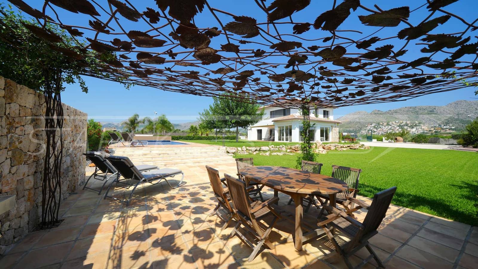 6 soveværelse Finca/Landehus til salg i Sanet i Negrals med swimmingpool - € 1.500.000 (Ref: 9161602)