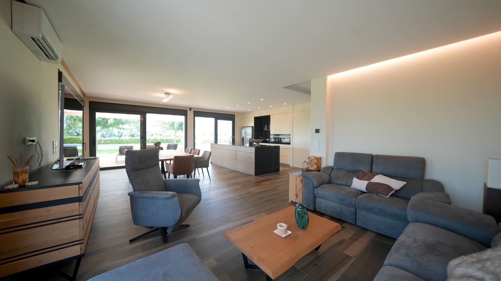 6 sypialnia Finka/Dom wiejski na sprzedaż w Sanet i Negrals z basenem garażem - 1 500 000 € (Ref: 9161602)