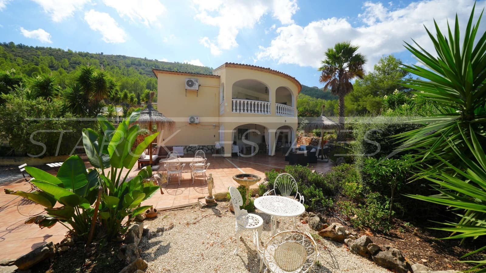 9 soverom Finca/Herregård til salgs i Lliber med svømmebasseng garasje - € 995 000 (Ref: 9230557)