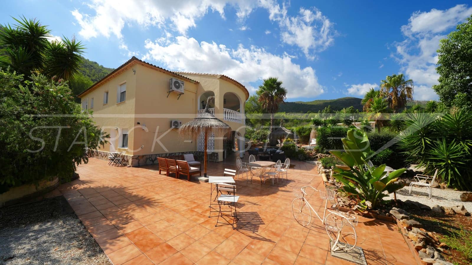 9 soverom Finca/Herregård til salgs i Lliber med svømmebasseng garasje - € 995 000 (Ref: 9230557)