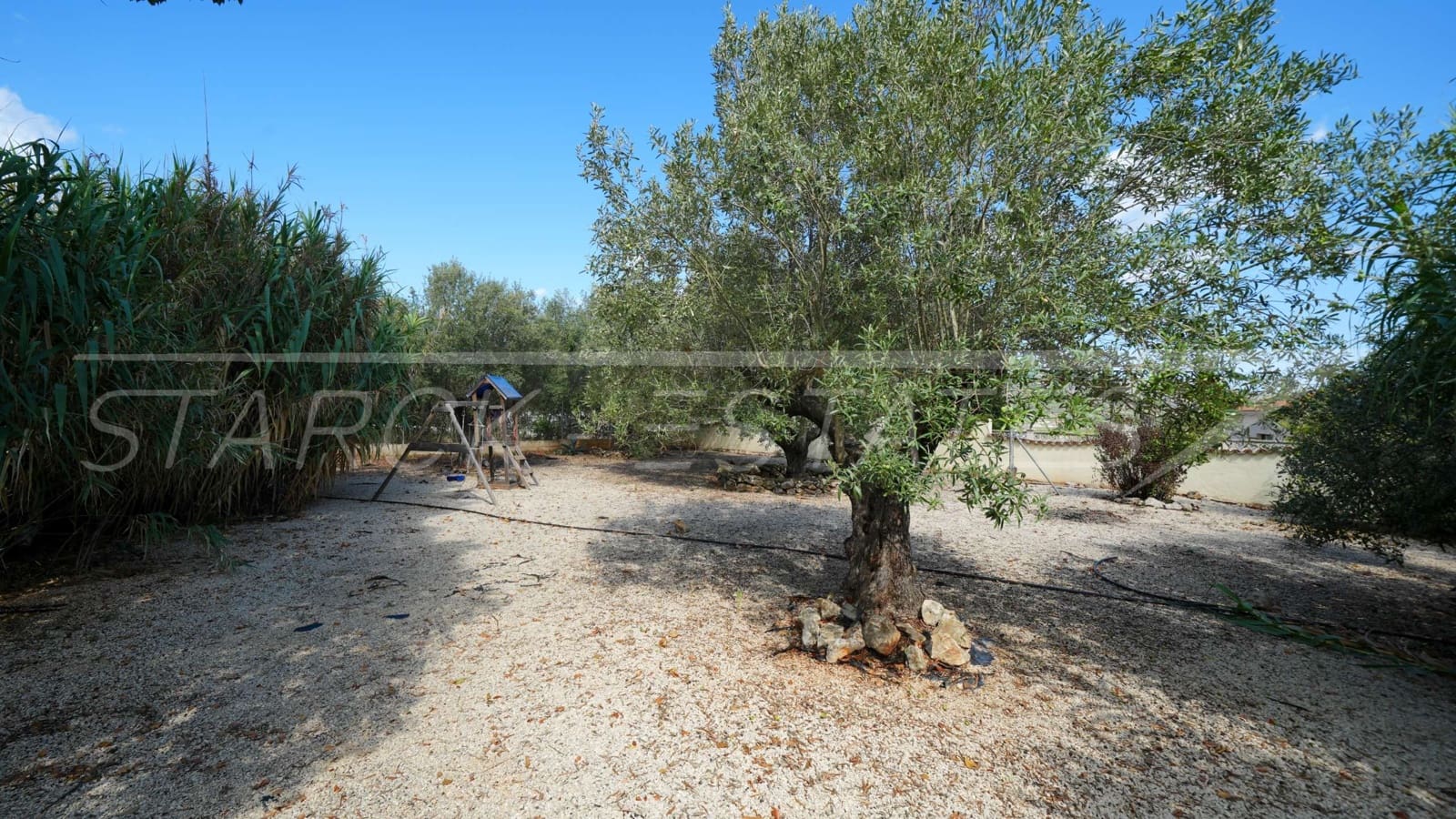 9 soverom Finca/Herregård til salgs i Lliber med svømmebasseng garasje - € 995 000 (Ref: 9230557)