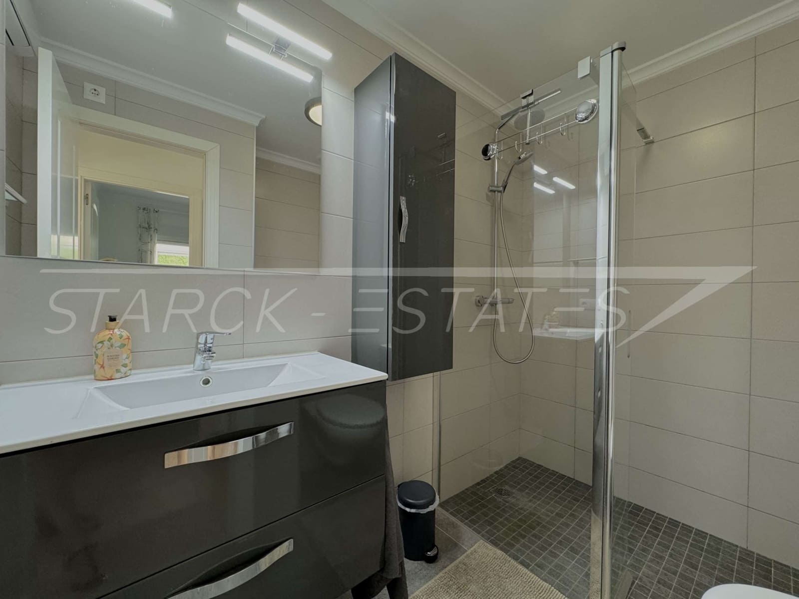 2 Zimmer Bungalow zu verkaufen in Beniarbeig mit Pool - 220.000 € (Ref: 9296350)