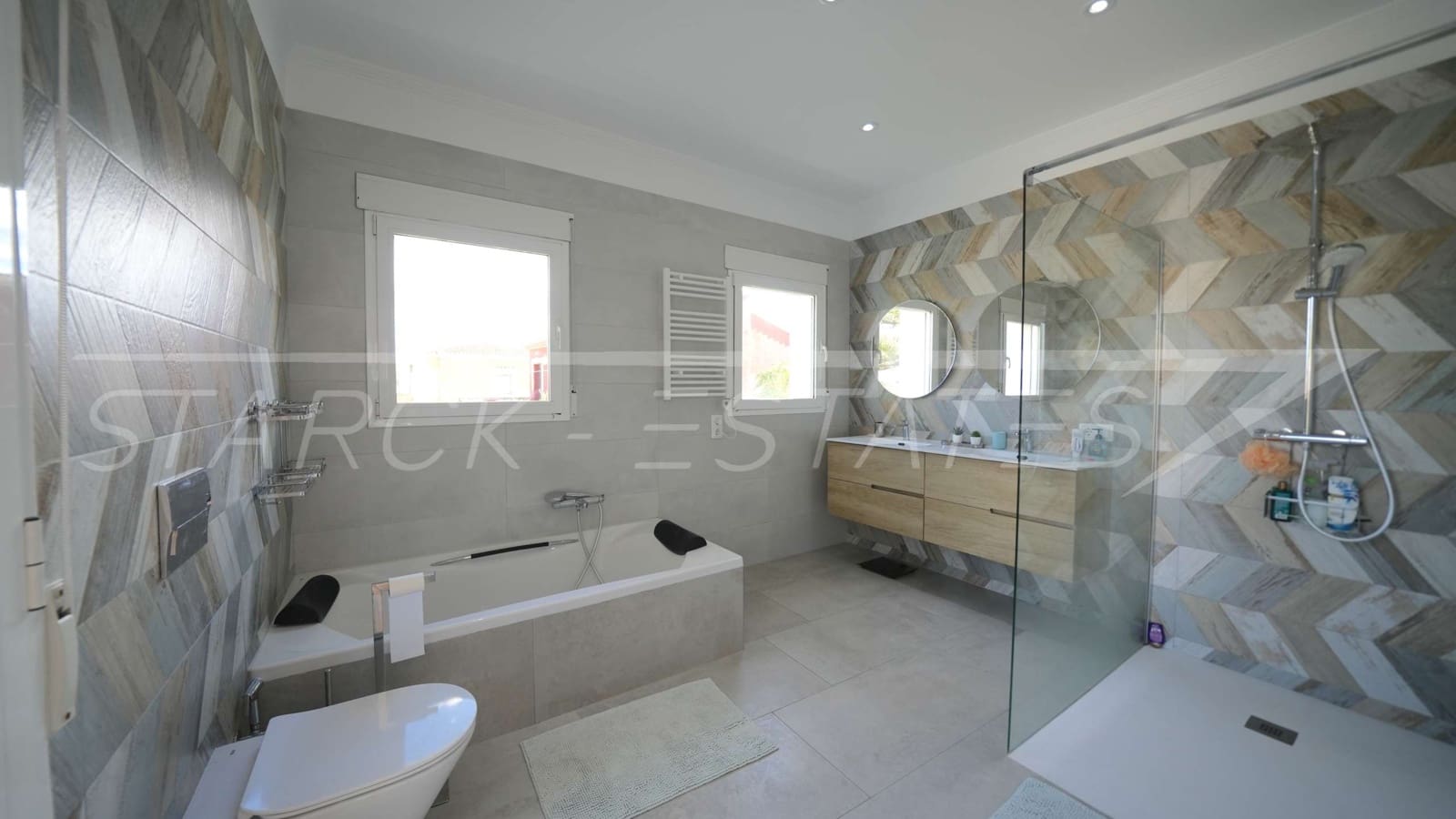 5 sypialnia Willa na sprzedaż w El Vergel / Verger z basenem garażem - 749 000 € (Ref: 9337411)