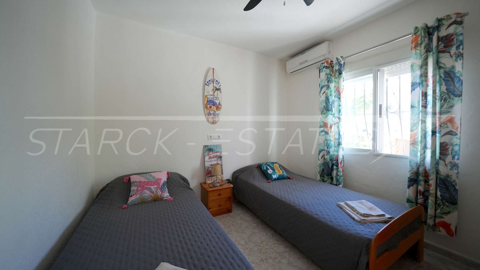 3 soverom Villa til salgs i Oliva med svømmebasseng - € 320 000 (Ref: 9384035)