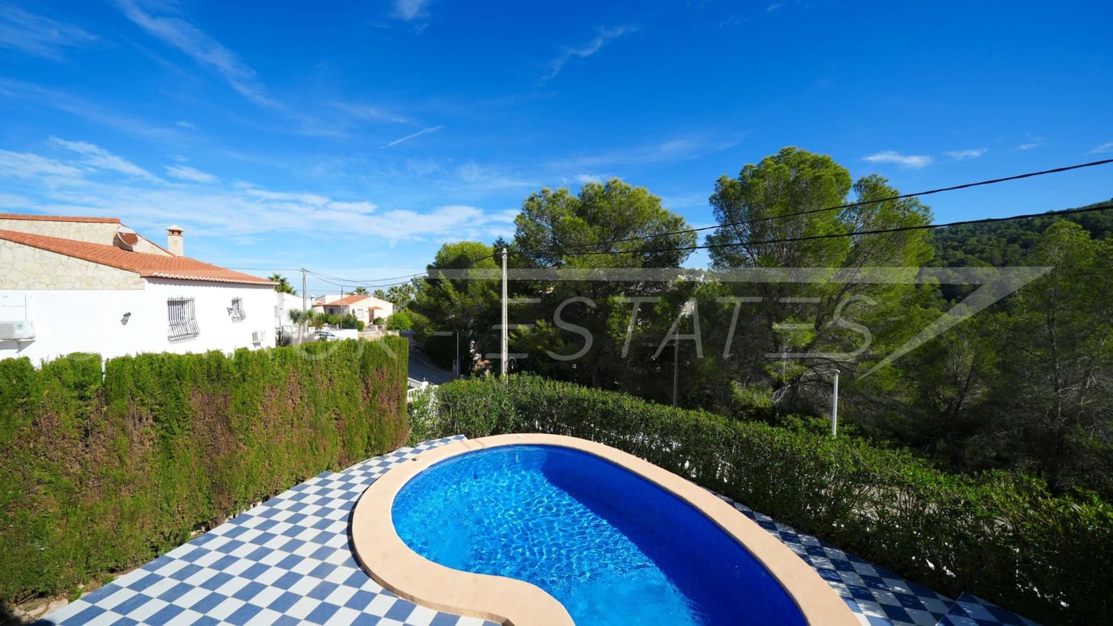 3 soverom Villa til salgs i Oliva med svømmebasseng - € 320 000 (Ref: 9384035)