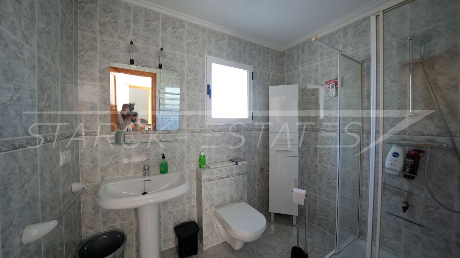 3 soverom Villa til salgs i Oliva med svømmebasseng - € 320 000 (Ref: 9384035)