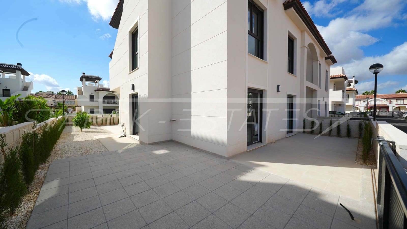 3 bedroom Apartment for sale in Ciudad Quesada with pool - € 412,100 (Ref: 9452512)