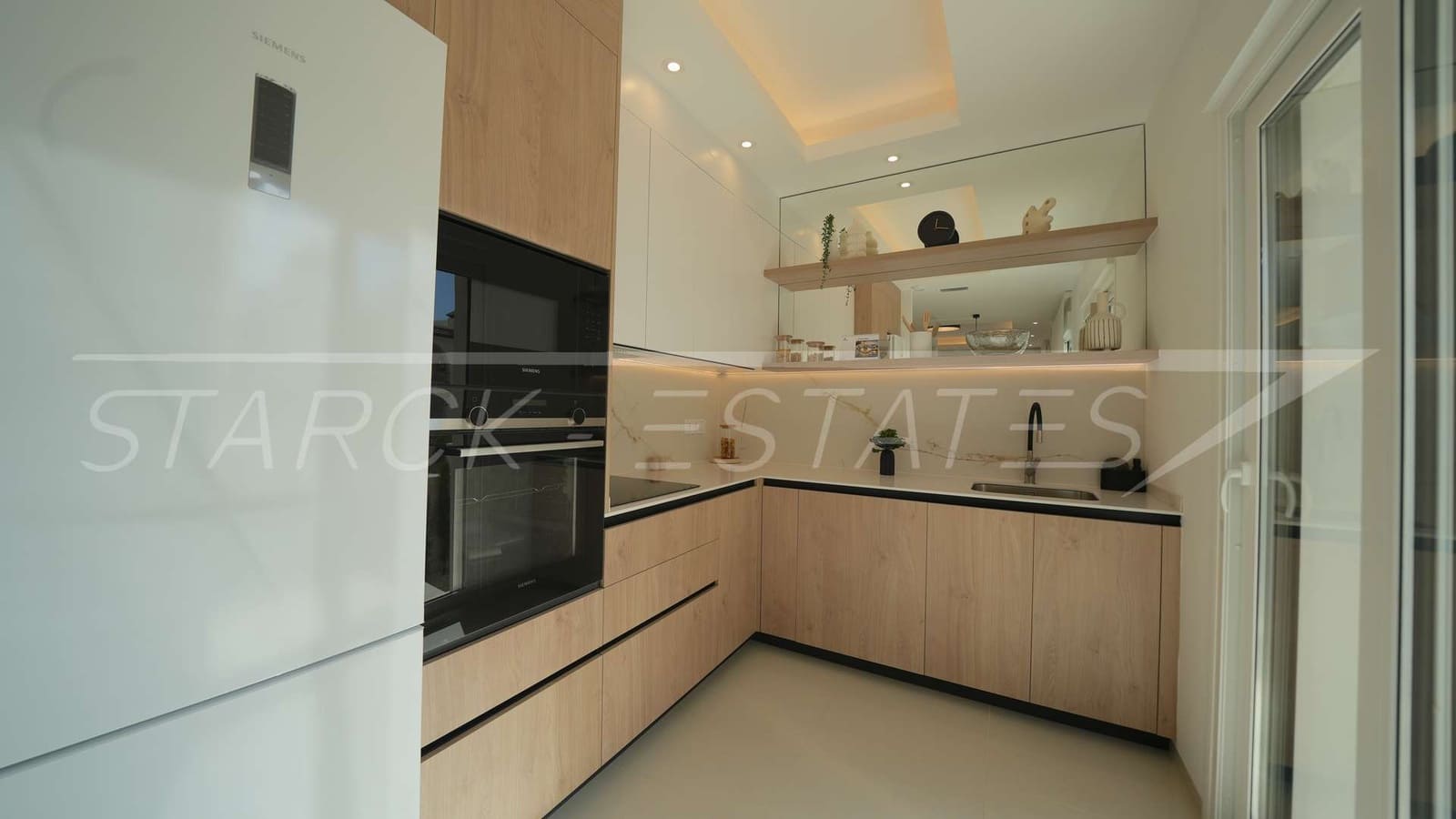 3 soverom Hus til salgs i Ciudad Quesada med svømmebasseng - € 417 000 (Ref: 9452513)