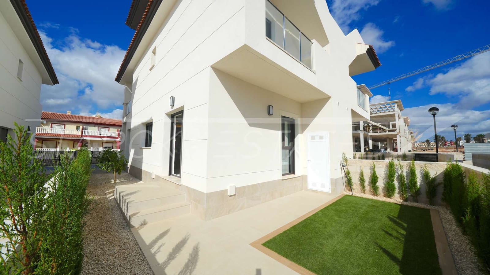 3 soverom Hus til salgs i Ciudad Quesada med svømmebasseng - € 417 000 (Ref: 9452513)