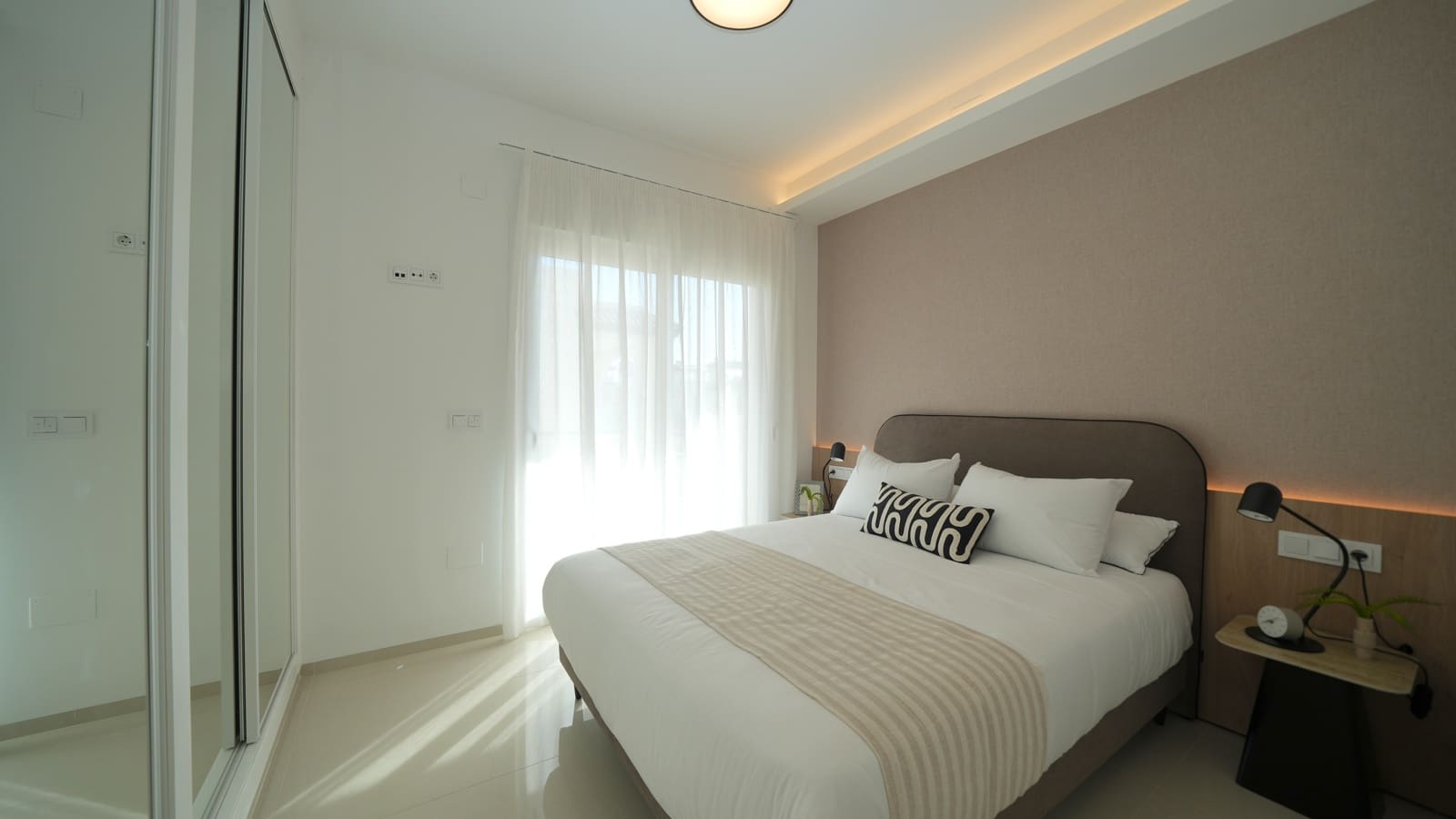 3 bedroom Townhouse for sale in Ciudad Quesada with pool garage - € 417,000 (Ref: 9452513)