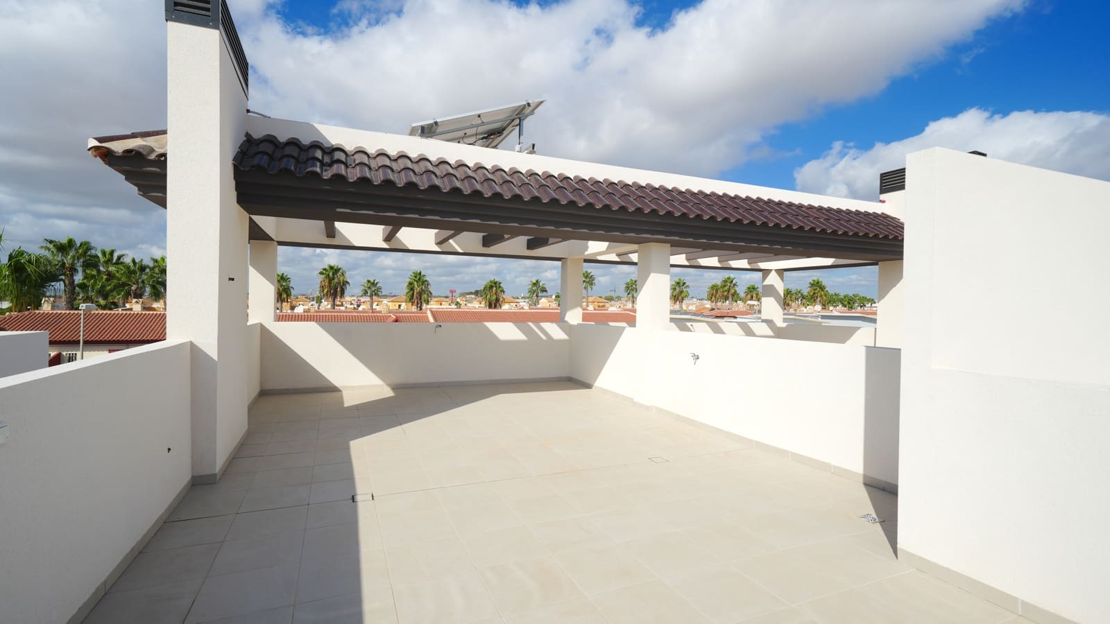 3 bedroom Townhouse for sale in Ciudad Quesada with pool garage - € 417,000 (Ref: 9452513)