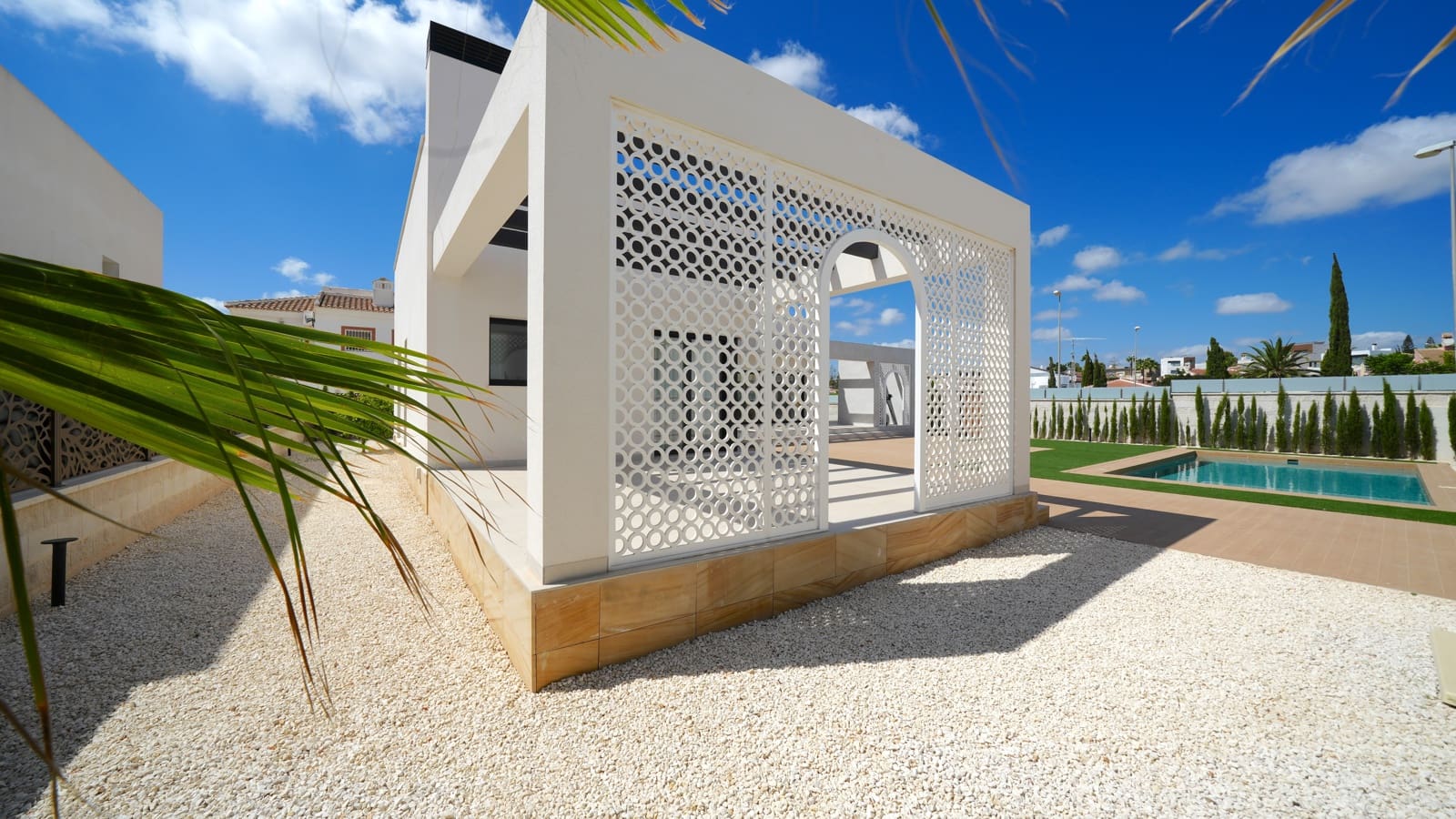 3 bedroom Villa for sale in Ciudad Quesada with pool garage - € 852,460 (Ref: 9452995)