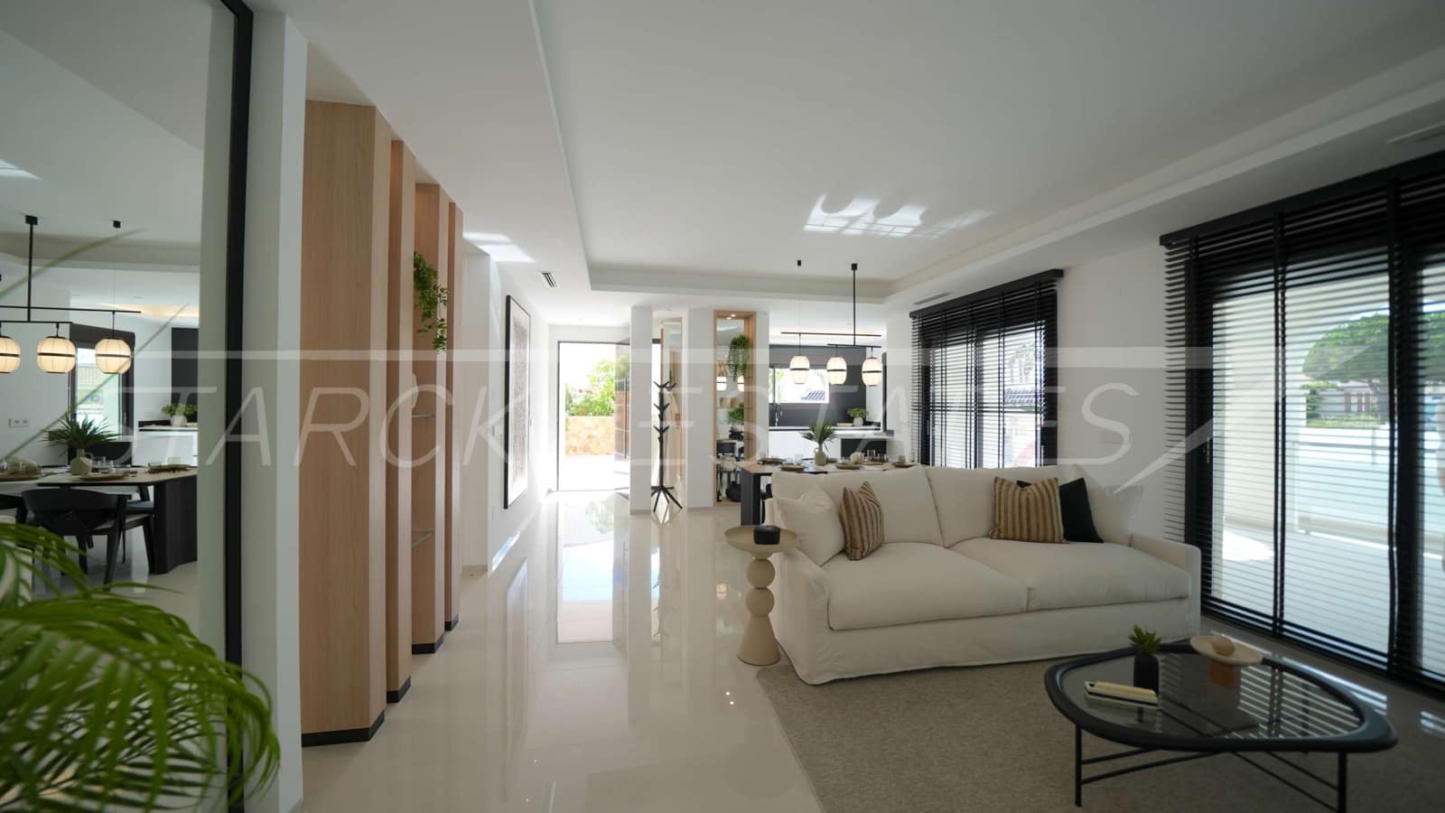 Chalet de 3 habitaciones en Ciudad Quesada en venta con piscina - 871.162 € (Ref: 9452996)