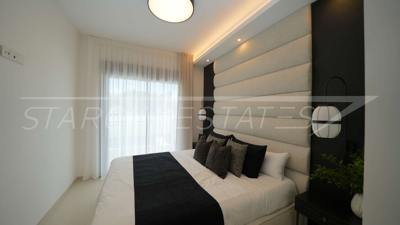 Chalet de 3 habitaciones en Ciudad Quesada en venta con piscina - 871.162 € (Ref: 9452996)