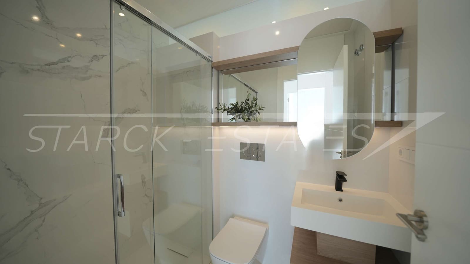 2 bedroom Penthouse for sale in Ciudad Quesada with pool - € 321,000 (Ref: 9452997)