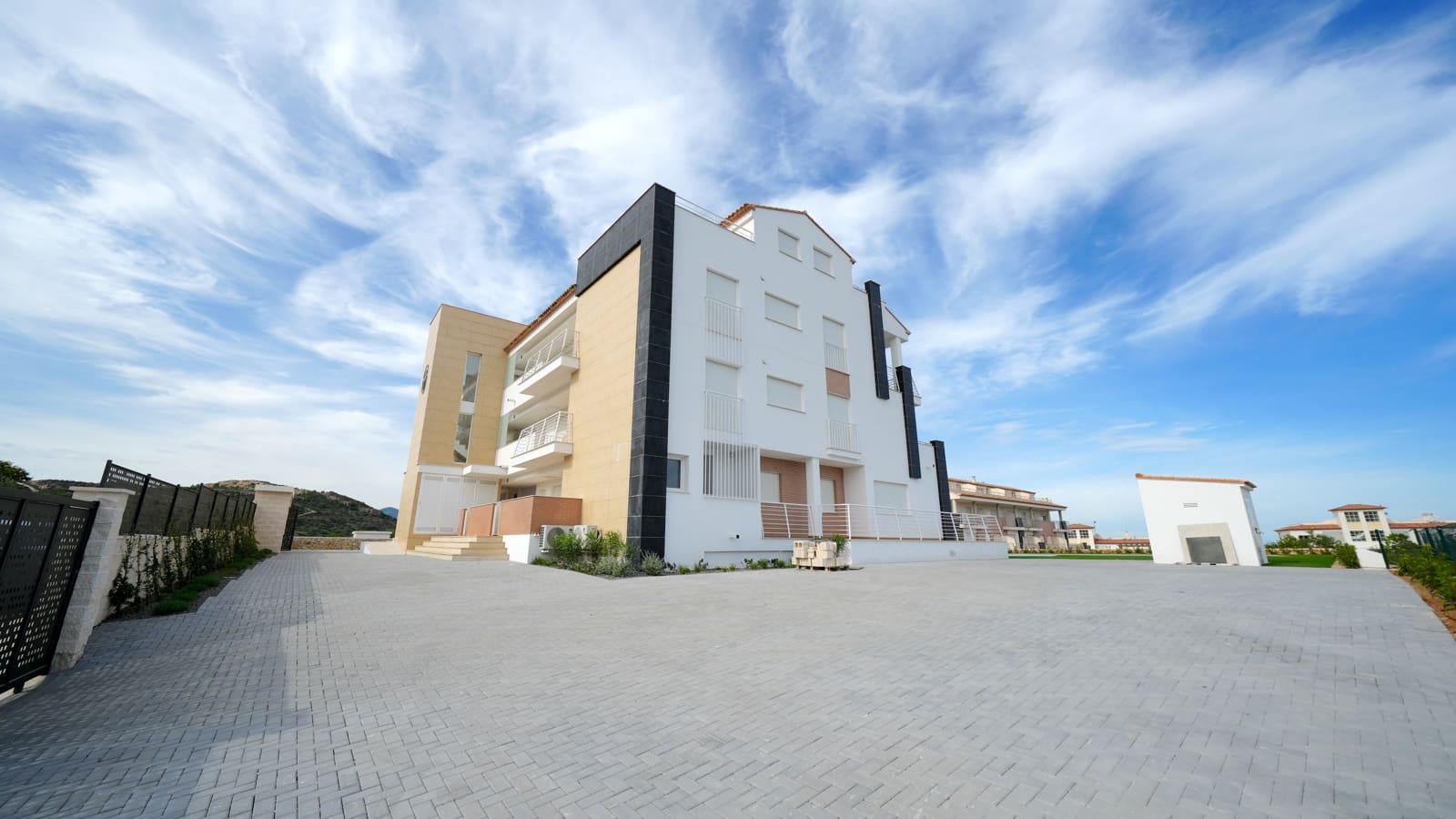 2 bedroom Apartment for sale in Monte Pego with pool garage - € 245,000 (Ref: 9452998)