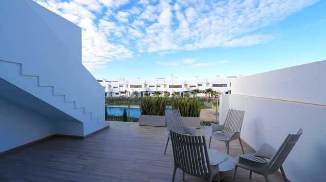 Apartamento de 2 habitaciones en Desamparados - Hurchillo - Torremendo, Orihuela en venta con piscina garaje - 269.990 € (Ref: 9499508)