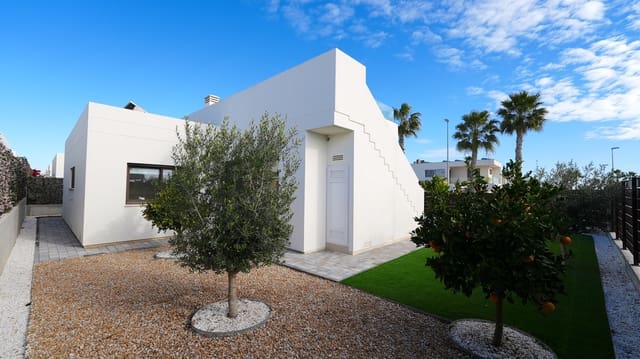 3 soverom Villa til salgs i Desamparados - Hurchillo - Torremendo, Orihuela med svømmebasseng - € 469 900 (Ref: 9499509)