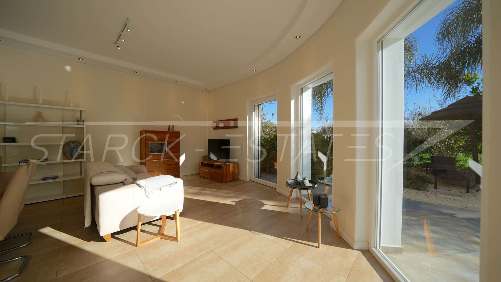 3 bedroom Finca/Country House for sale in Pedreguer with pool - € 899,000 (Ref: 9537065)