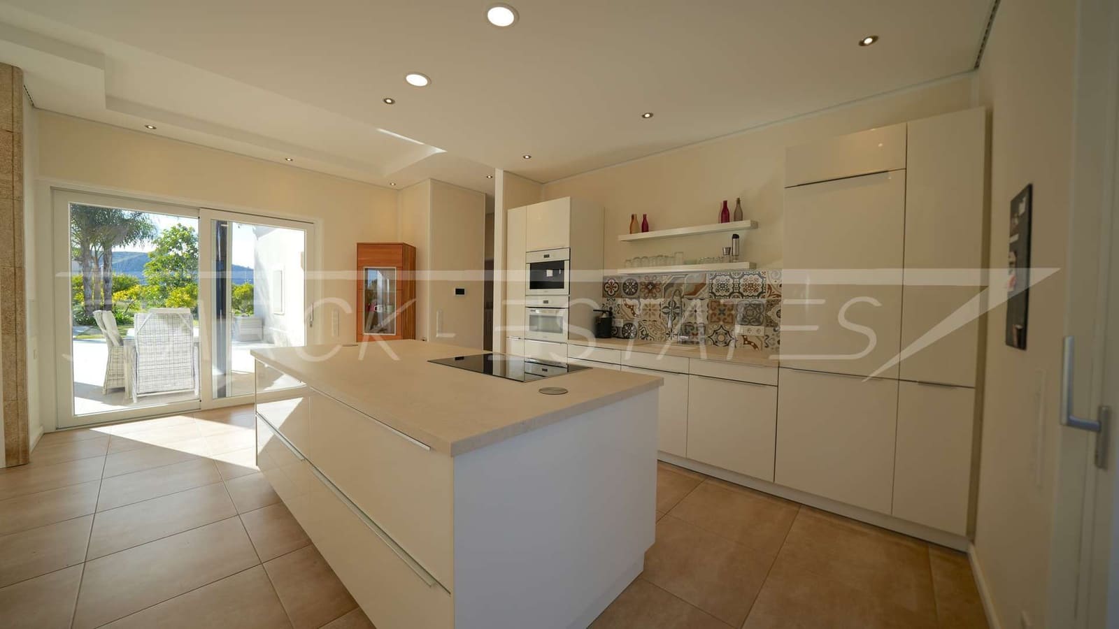 3 bedroom Finca/Country House for sale in Pedreguer with pool - € 899,000 (Ref: 9537065)