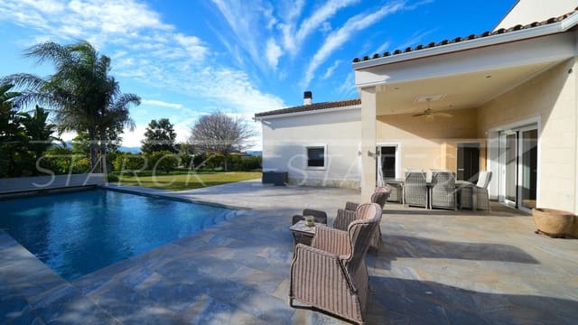 3 bedroom Finca/Country House for sale in Pedreguer with pool - € 899,000 (Ref: 9537065)