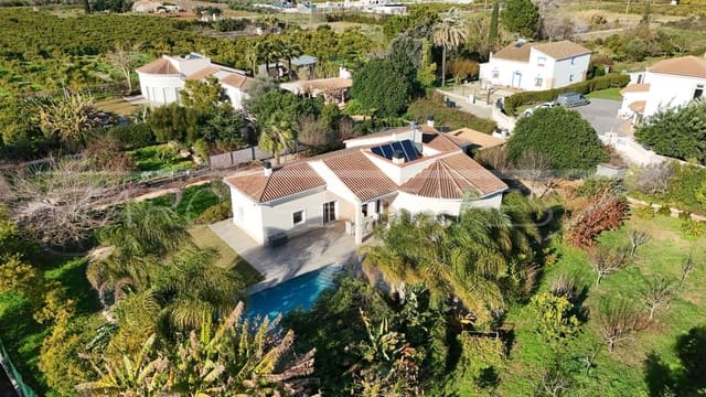 3 bedroom Finca/Country House for sale in Pedreguer with pool - € 899,000 (Ref: 9537065)